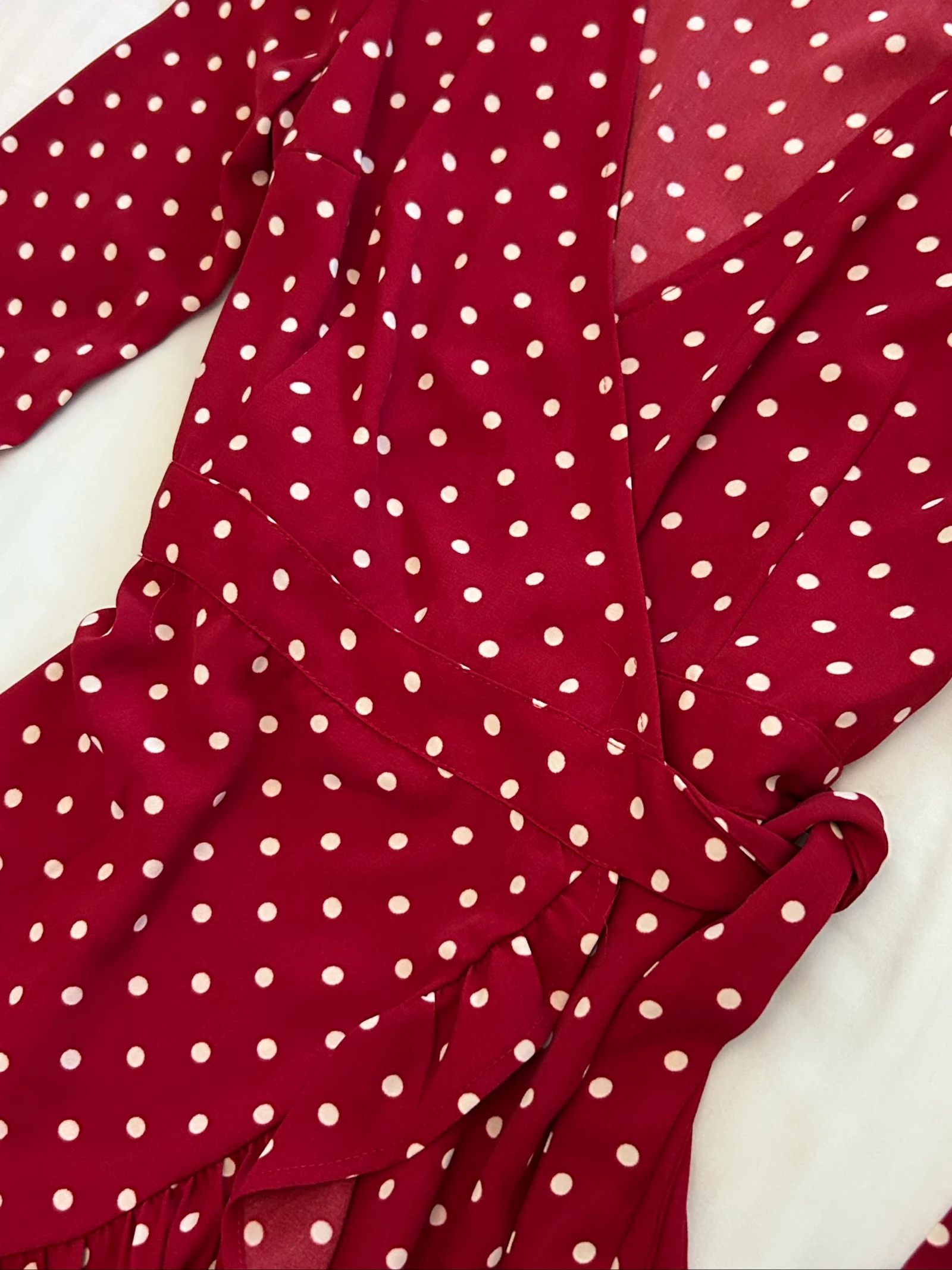 Vestido curto vintage bordô com pontos brancos da Bershka tamanho P – photo 3